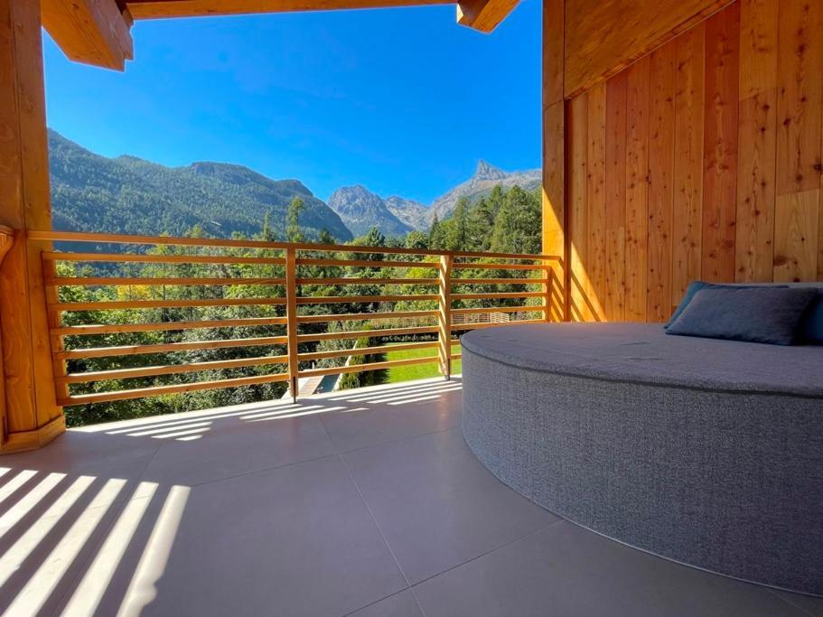 Silou Retreat Hotel Champdepraz Ngoại thất bức ảnh