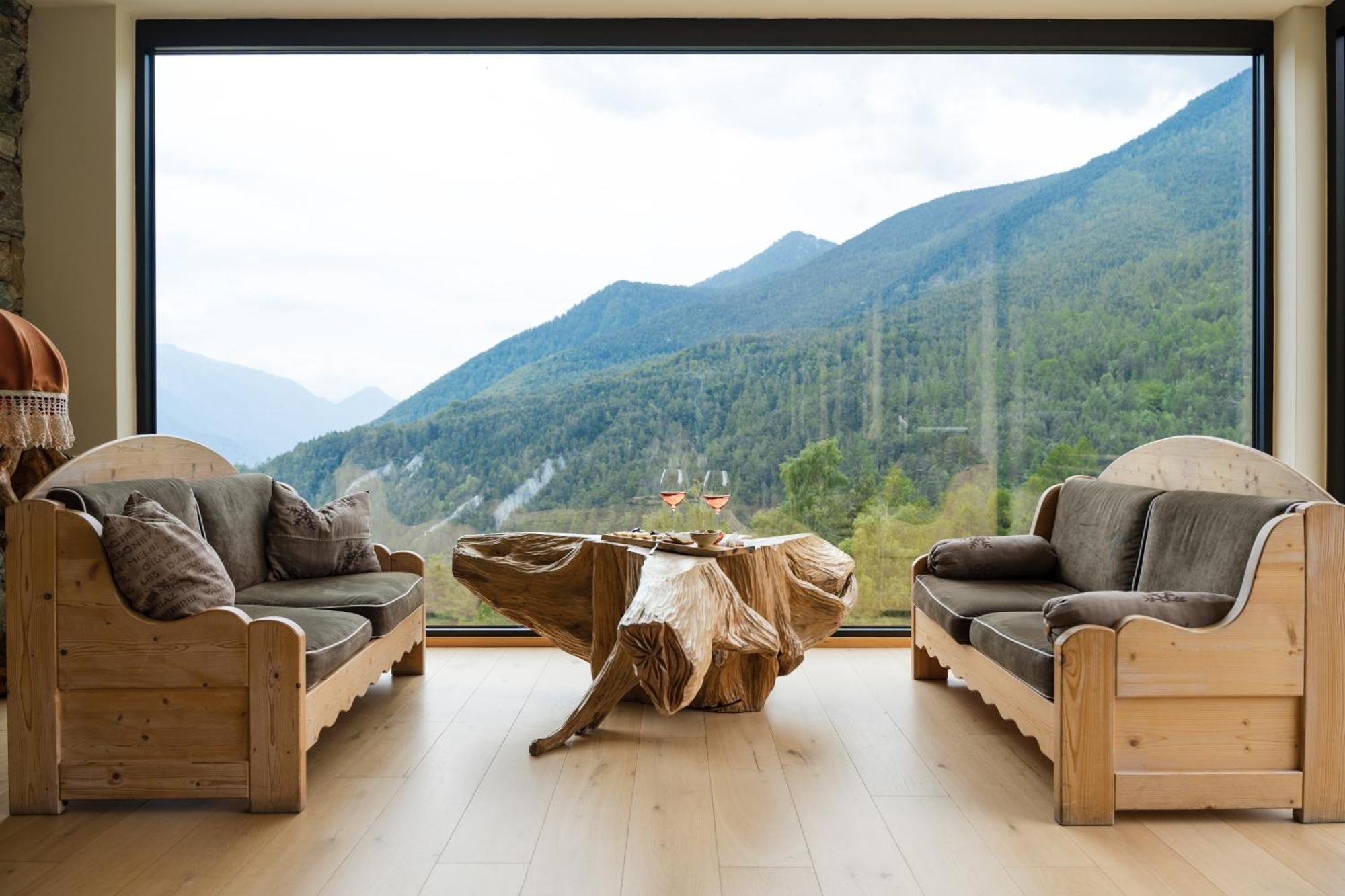 Silou Retreat Hotel Champdepraz Ngoại thất bức ảnh